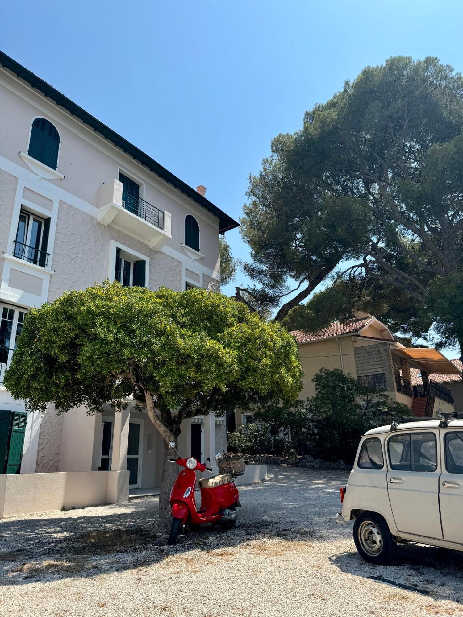 Cocon Comfortable Vue Mer, Clim Et Parking Sanary-sur-Mer Εξωτερικό φωτογραφία